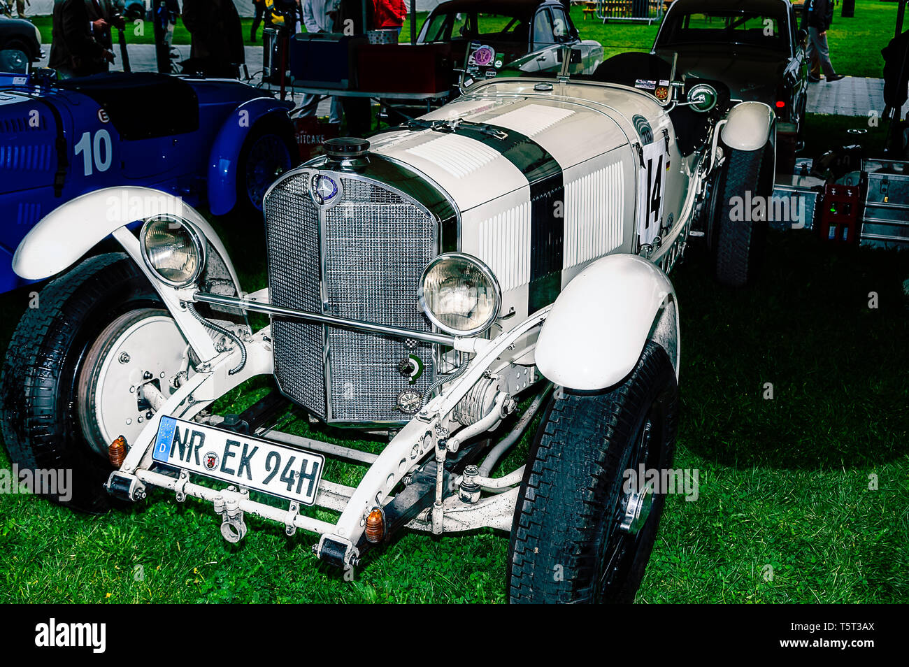 Un 1920 Mercedes Benz SSK 710 voiture de piste sur l'affichage à Goodwood Revival 2017 Banque D'Images