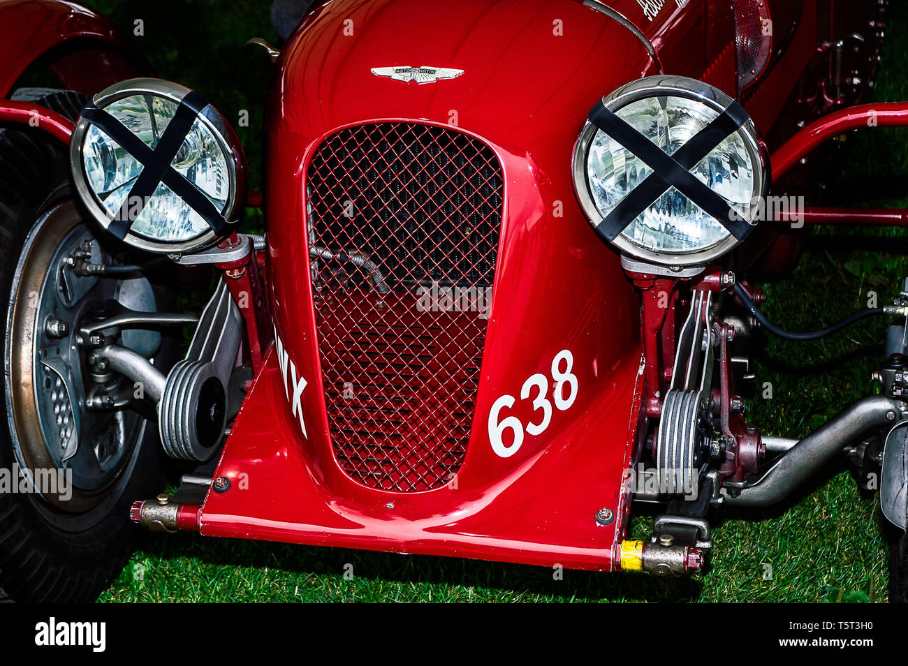 Une piste de Brooklands Aston Martin 1938 voiture sur l'affichage à Goodwood Revival 2017 Banque D'Images