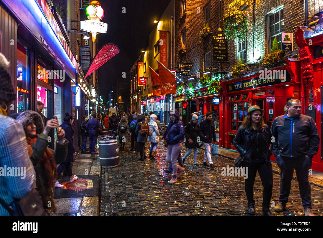 Dublin, Irlande - mars 2019. Dublin célèbre's pubs à la veille de la Saint Patrick à Dublin Banque D'Images