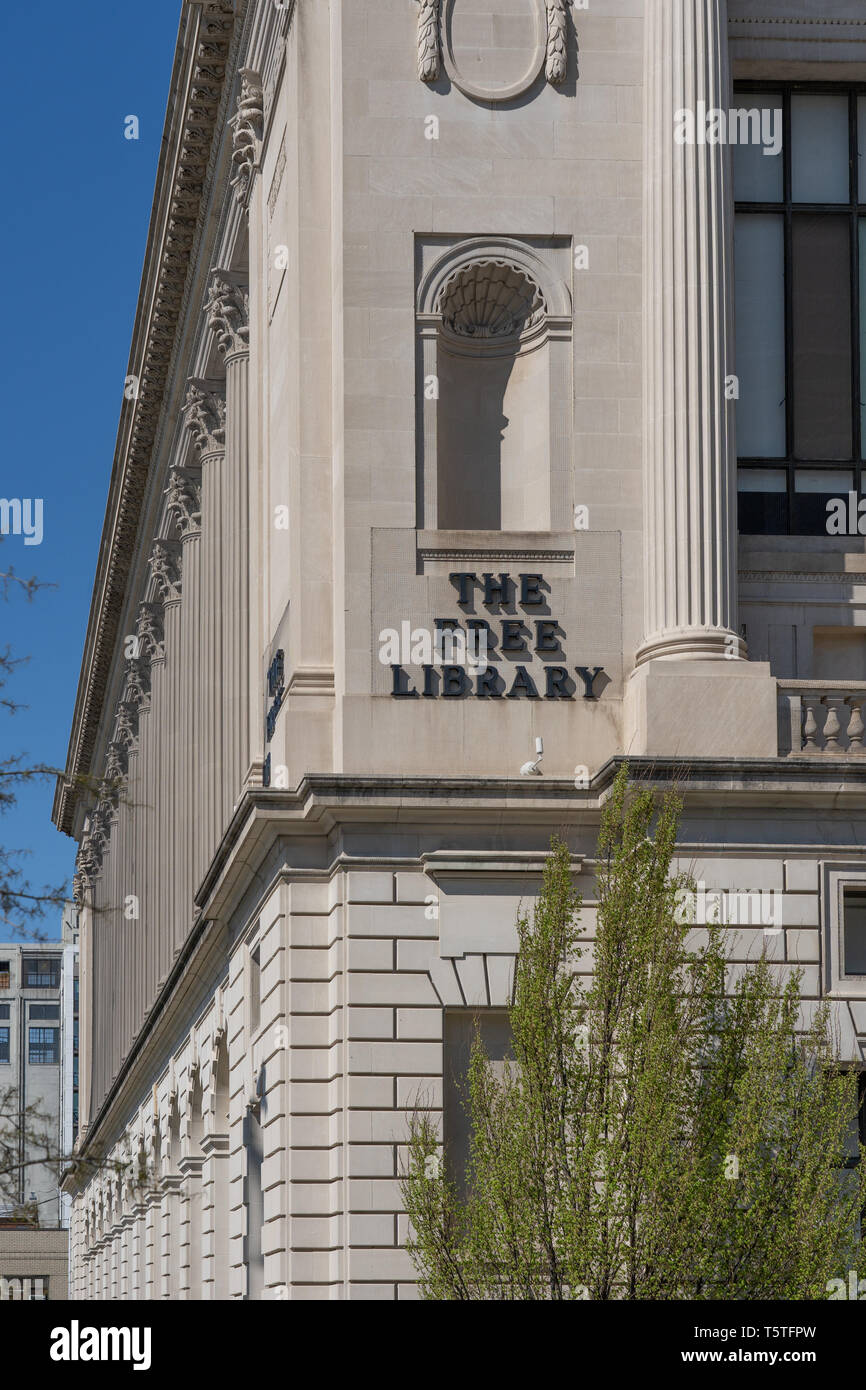 La Bibliothèque centrale de la promenade ouvert pour l'entretien à son emplacement actuel au 1901 Vine Street sur Logan Square., une partie de la bibliothèque libre de Philadelphie Banque D'Images