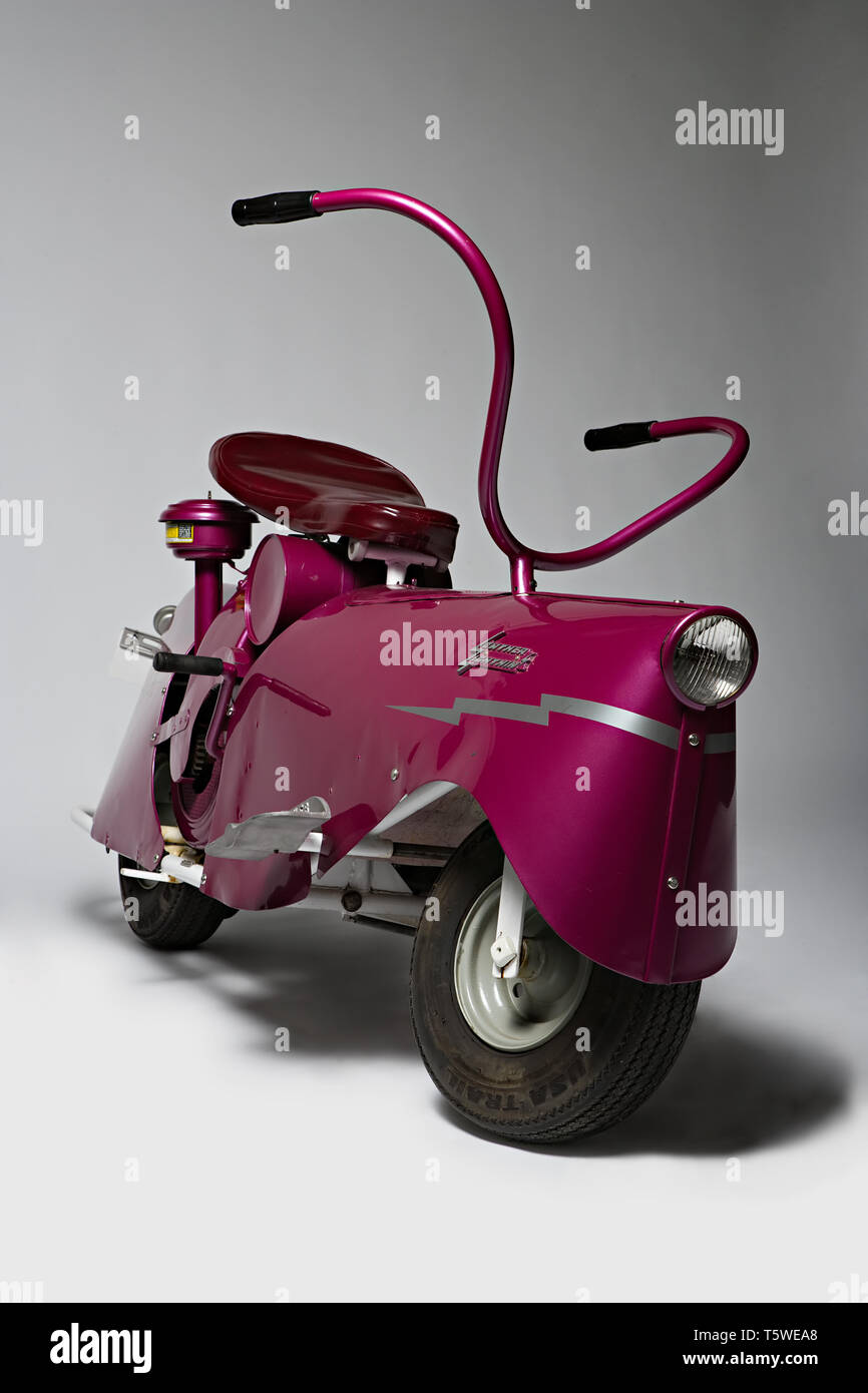 Moto d'epoca Lowther Lightnin'. Scooter. Marca : Lowther Mfg. modello : Lightnin' nazione : U.S.A. - Joliette (Illinois) : anno 1949 condizio Banque D'Images