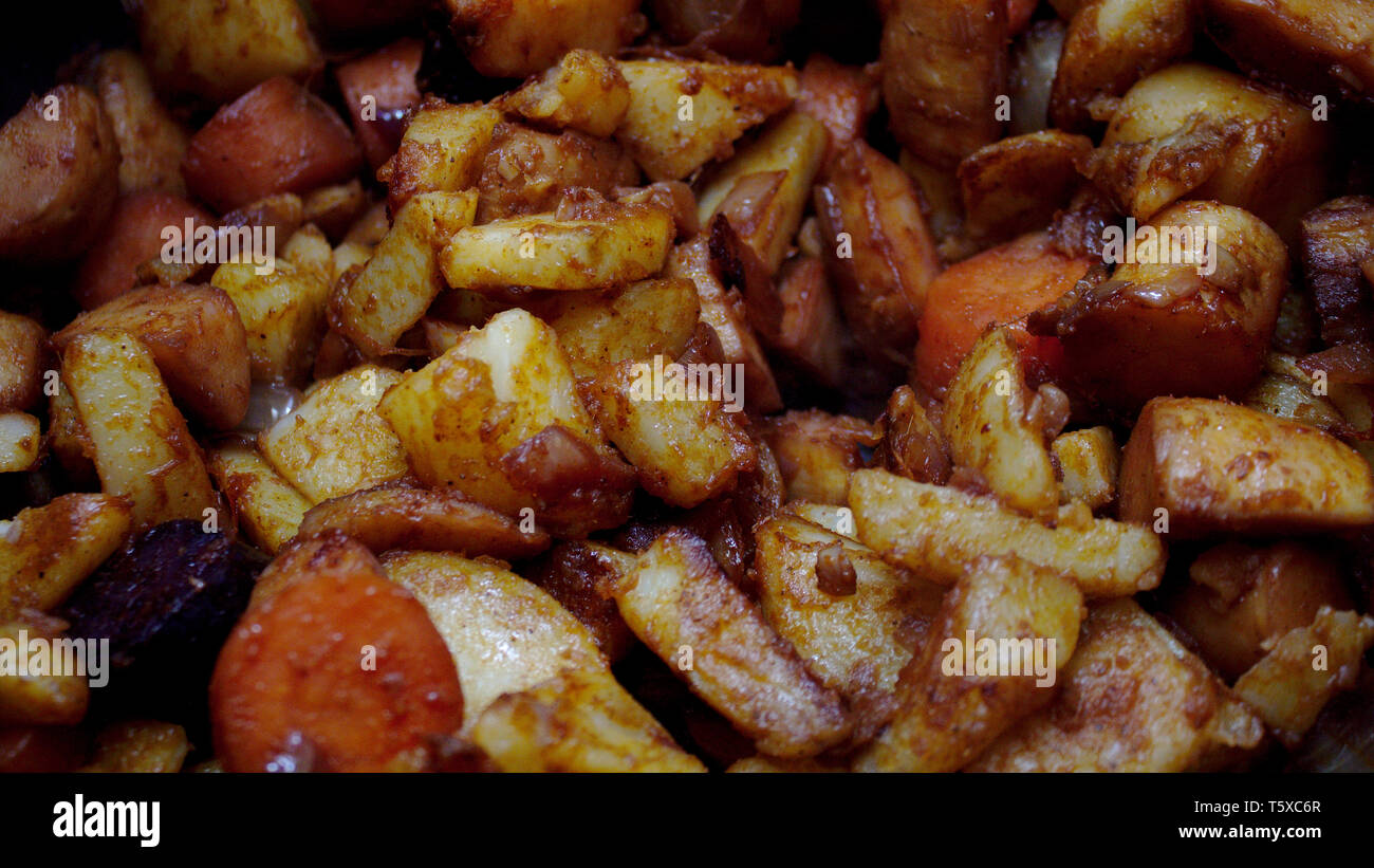 Curry de lentilles et de pommes de terre Banque D'Images