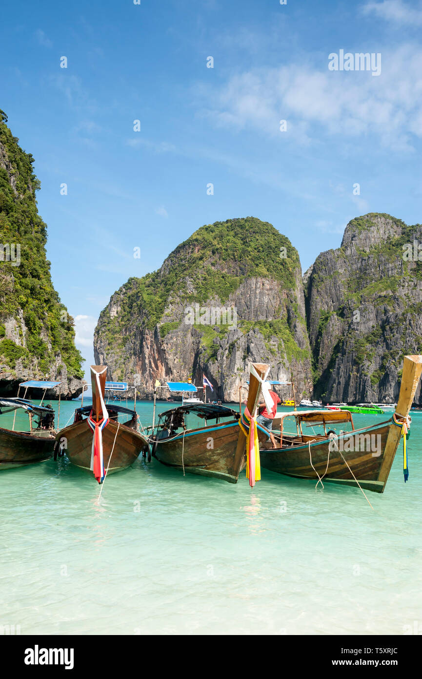 Les kolae, le bateau typique de pêcheur dans le sud de la Thaïlande Banque D'Images