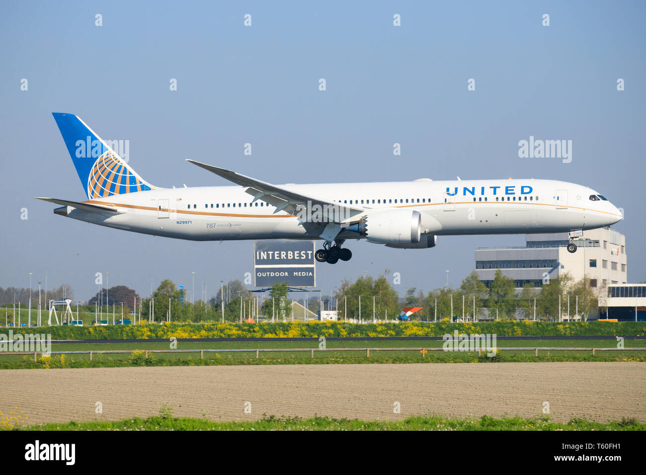 Amsterdam/Netherland Mai 26, 2019 : United Boeing 787 dernier vol à l'aéroport d'Amsterdam. Banque D'Images