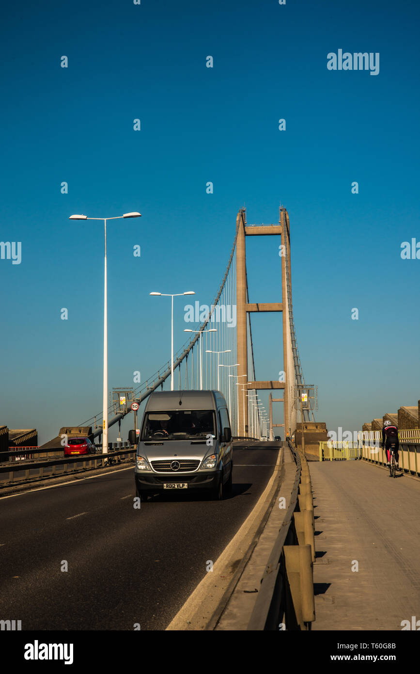 Humber Bridge trafic Yorkshire Raymond Boswell Banque D'Images