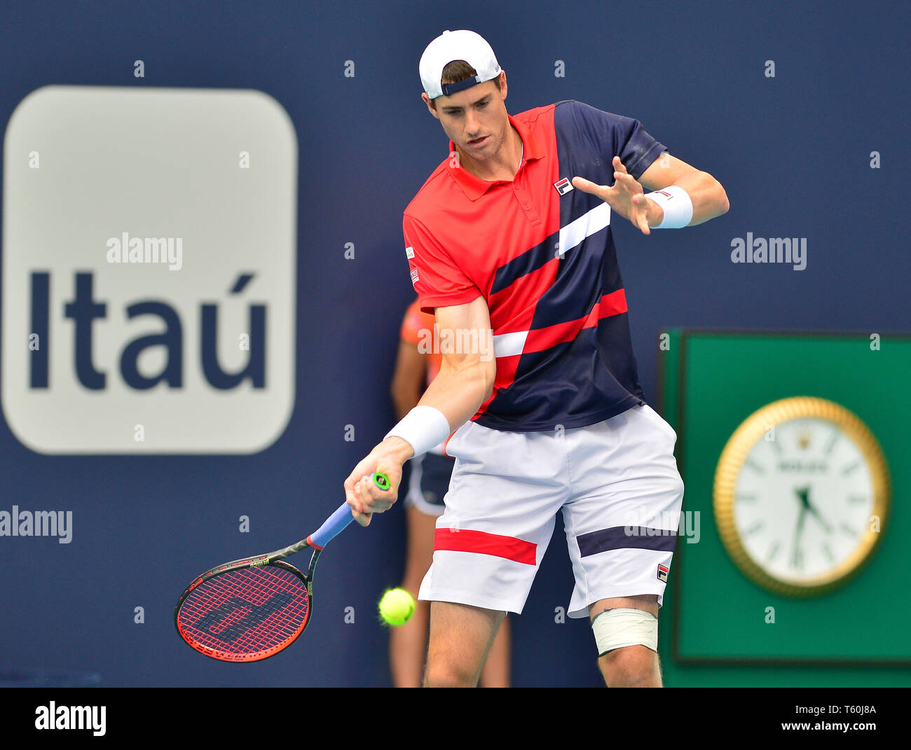 Open de Miami 2019 Jour 10 présenté par Itau au Hard Rock Stadium avec : John Isner Où : Miami Gardens, Florida, United States Quand : 27 mars 2019 Credit : Johnny Louis/WENN.com Banque D'Images