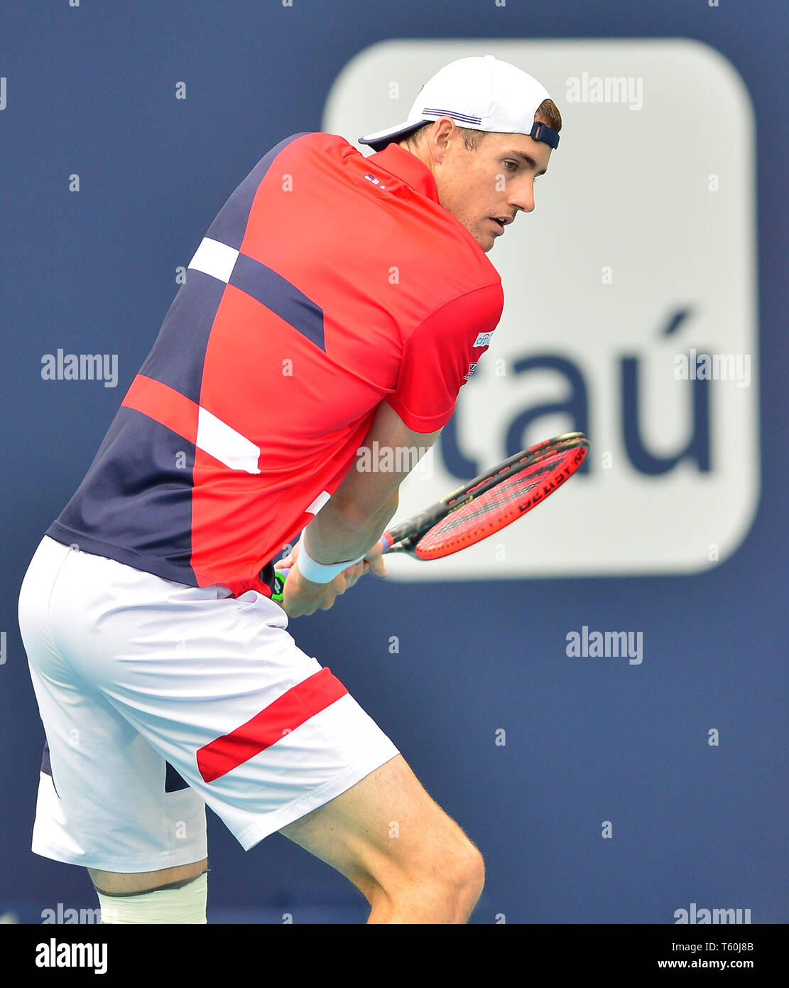 Open de Miami 2019 Jour 10 présenté par Itau au Hard Rock Stadium avec : John Isner Où : Miami Gardens, Florida, United States Quand : 27 mars 2019 Credit : Johnny Louis/WENN.com Banque D'Images