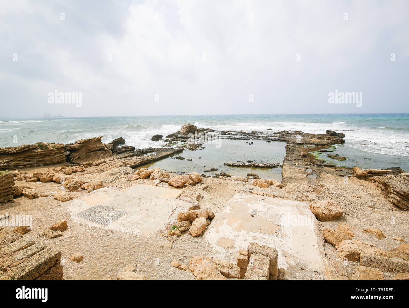 Des mosaïques d'Herod's Palace dans les ruines de l'ancienne ville romaine Césarée sur la côte méditerranéenne en Israël Banque D'Images
