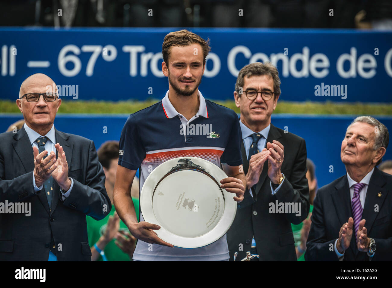 Barcelone, Espagne. 28 avril, 2019 : DANIIL MEDVEDEV (RUS) est défait par Dominic Thiem (AUT) dans la finale de l'Open de Barcelone Banc Sabadell' 2019. Thiem gagne 6:4 , 6:0 Banque D'Images