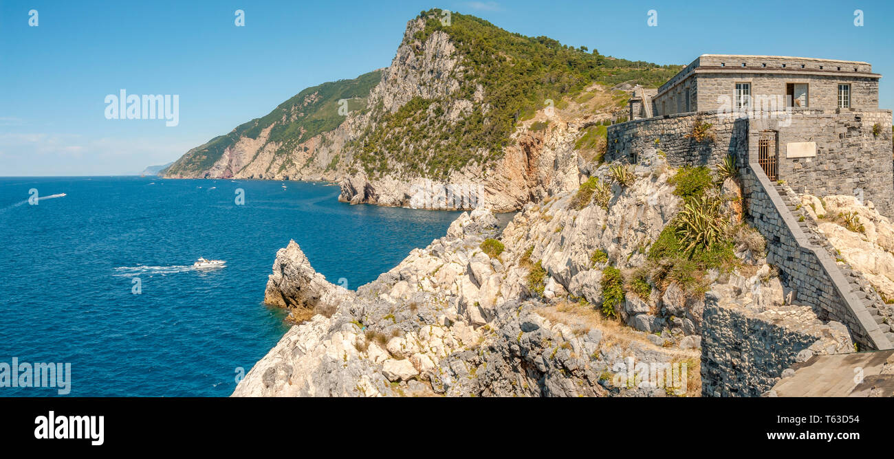 Castello Doria de Portovenere sur la côte du parc national des Cinque Terre, Ligurie, Nord-Ouest de l'Italie Banque D'Images