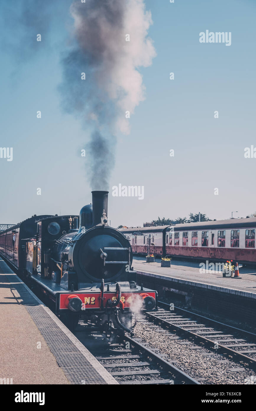Sheringham, UK - 21 Avril 2019 : départ de la gare des trains à vapeur de Sheringham. La ligne de pavot, également connu sous le nom de North Norfolk, un chemin de fer à vapeur du patrimoine ar Banque D'Images