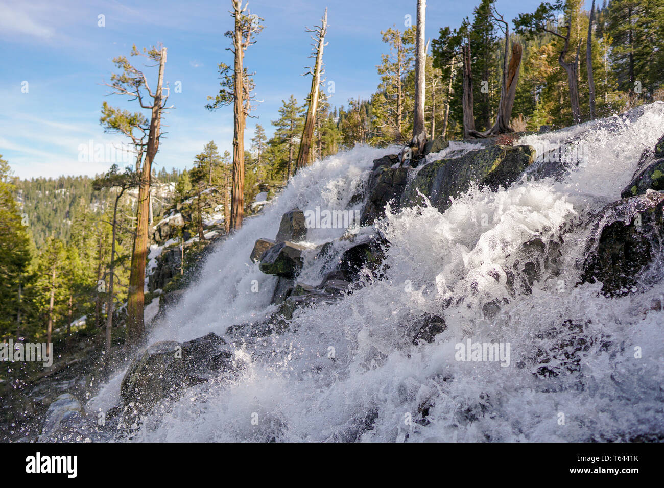 Beauté naturelle de majestueux aigle inférieur dans la baie Emerald Falls State Park, Lake Tahoe, California Banque D'Images