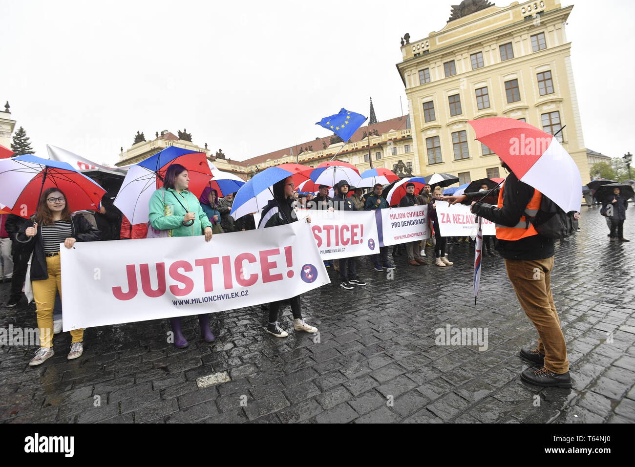 Mars pour pouvoir judiciaire indépendant contre la nomination de Marie Benesova en tant que nouveau ministre de la justice, organisé par millions d'instants pour la démocratie group à Prague, République tchèque, le 29 avril 2019. (CTK Photo/Vit Simanek) Banque D'Images