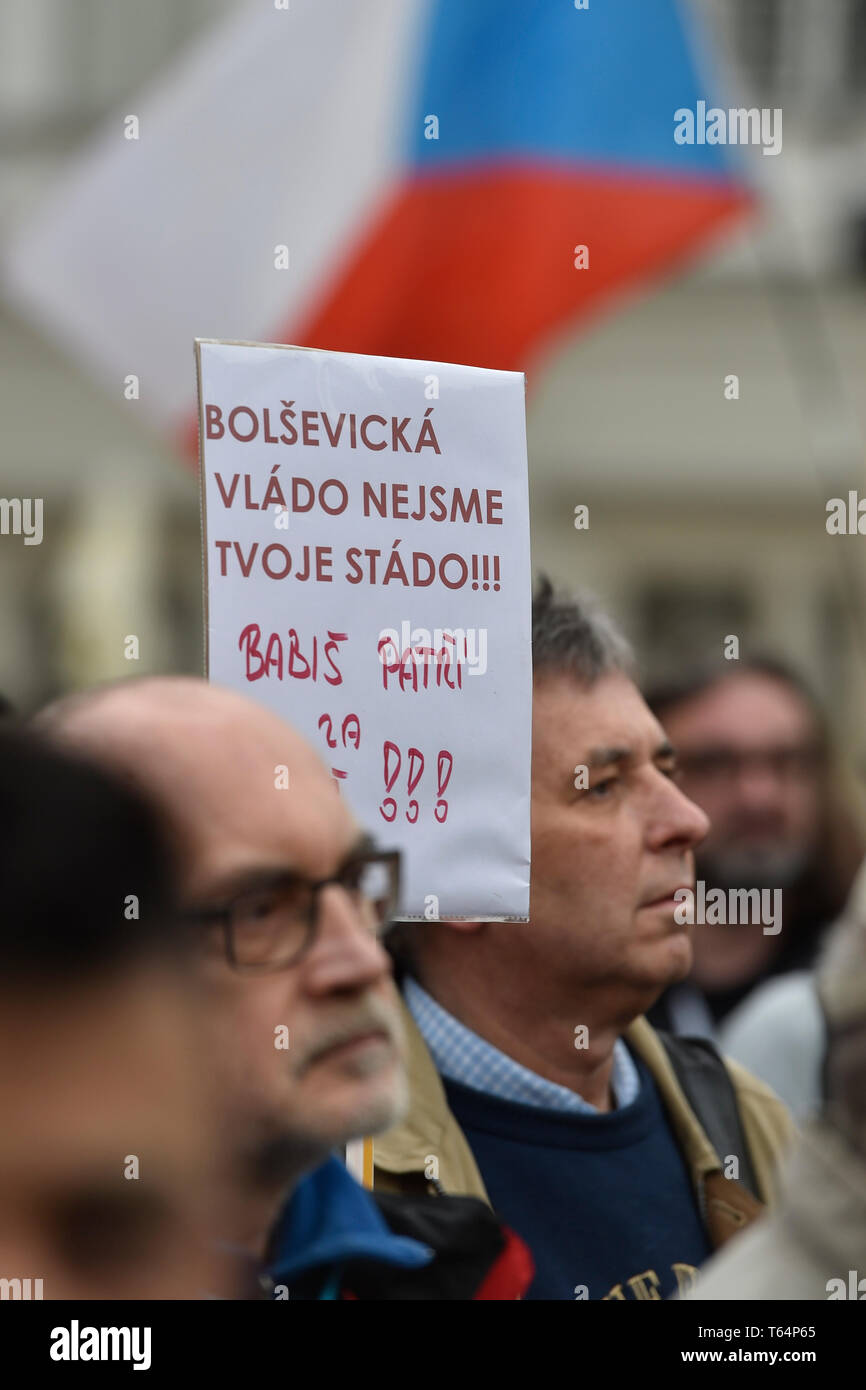 Brno, République tchèque. Apr 29, 2019. Mars pour pouvoir judiciaire indépendant contre la nomination de Marie Benesova en tant que nouveau ministre de la justice, organisé par millions d'instants pour la démocratie group à Brno, en République tchèque, le 29 avril 2019. Photo : CTK Vaclav Salek/Photo/Alamy Live News Banque D'Images