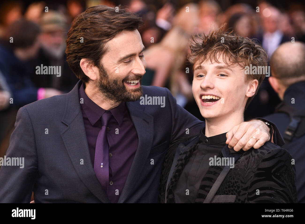Londres, Royaume-Uni. Apr 29, 2019. Londres, Royaume-Uni. 29 avril 2019 : David Tennant & fils, Ty Tennant arrivant pour la "tolkien" première mondiale au Curzon Mayfair, Londres. Photo : Steve Sav/Featureflash Crédit : Paul Smith/Alamy Live News Banque D'Images
