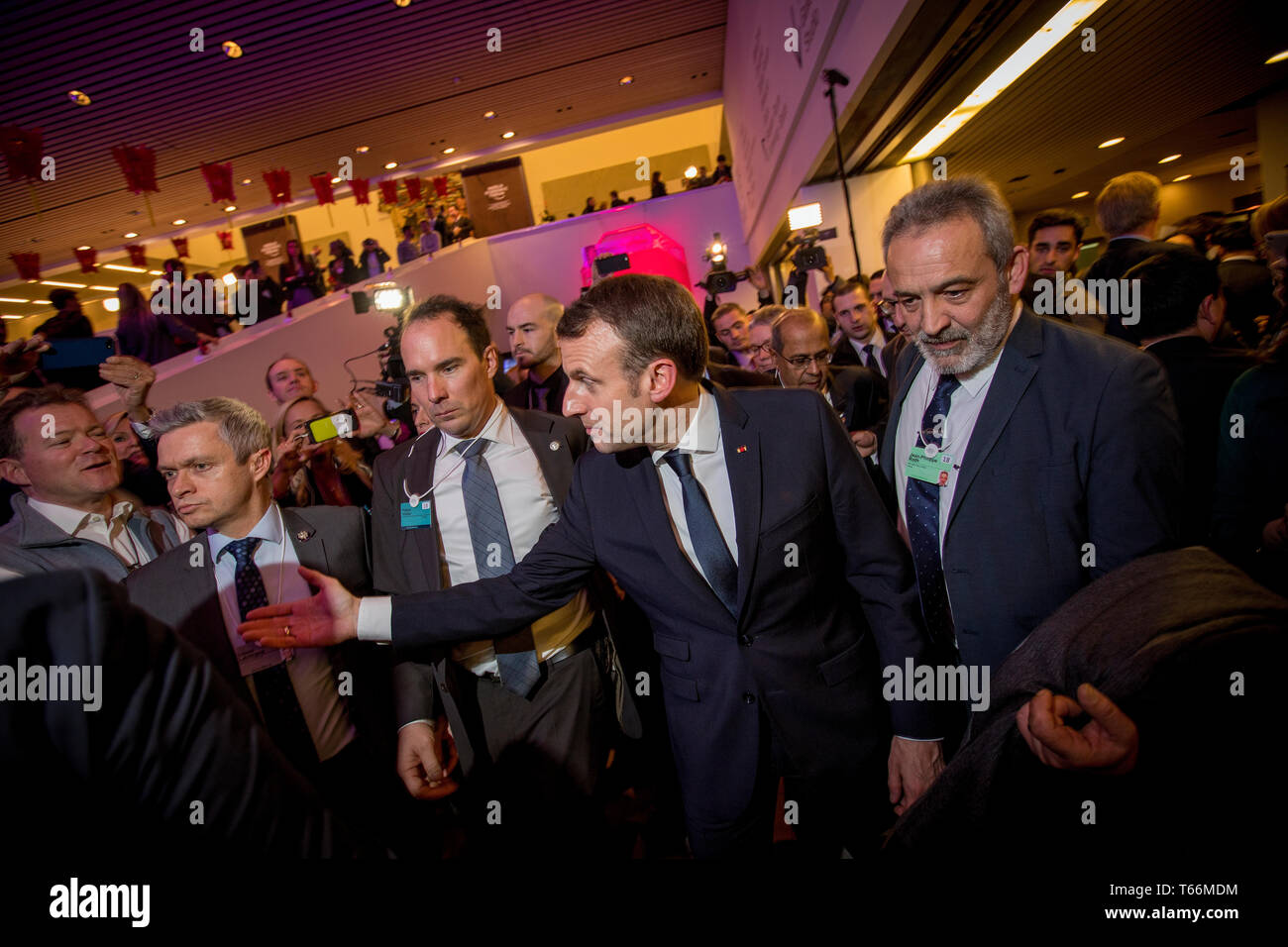 Le président de la République française, Emmanuel Macron, lors du Forum économique mondial de Davos. Banque D'Images