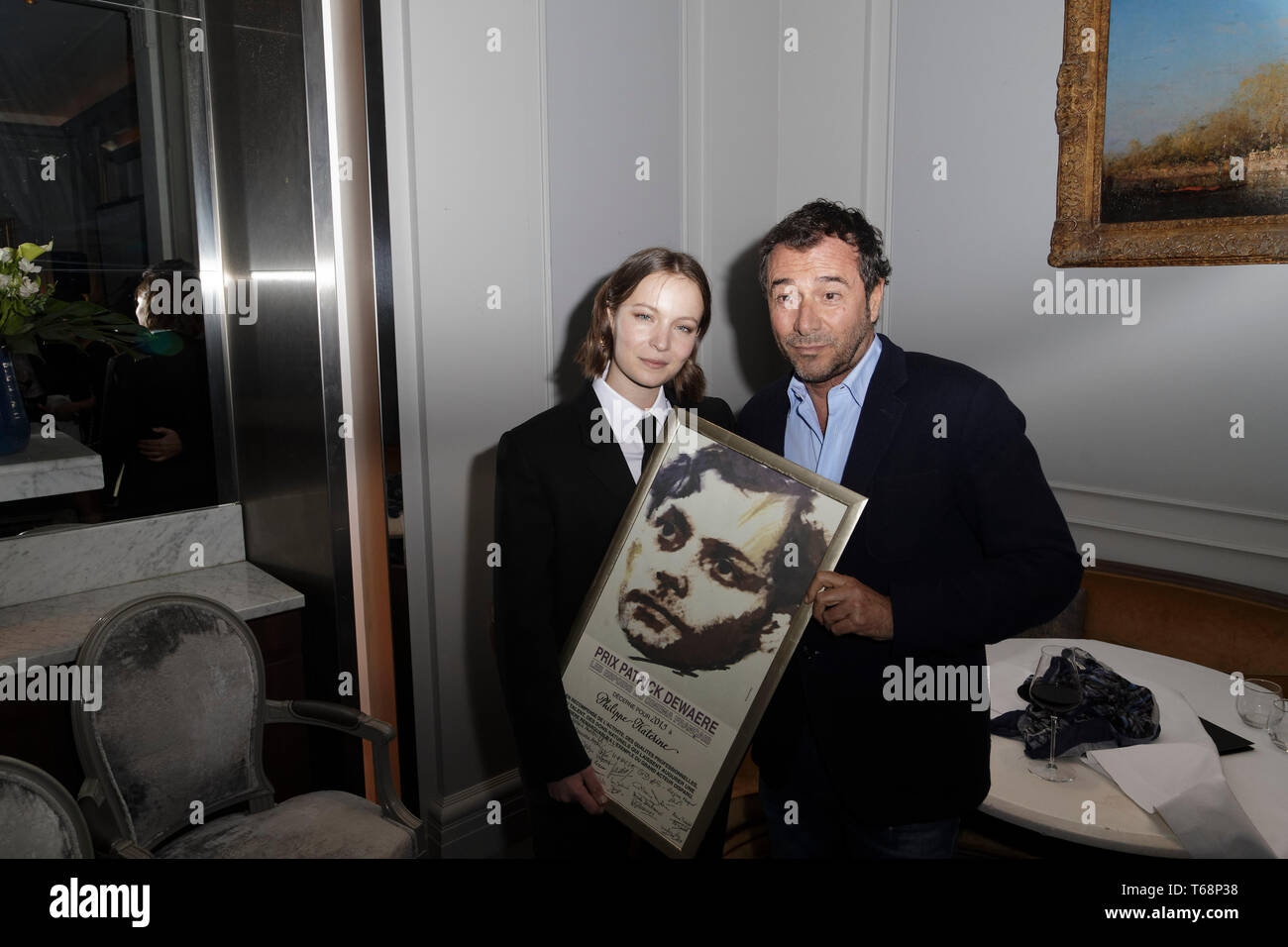 Paris, France. Apr 29, 2019. L'actrice Diane Rouxel et Bernard Montiel assister à la 37e Romy Schneider & Patrick Dewaere Cérémonie de remise des prix. Banque D'Images