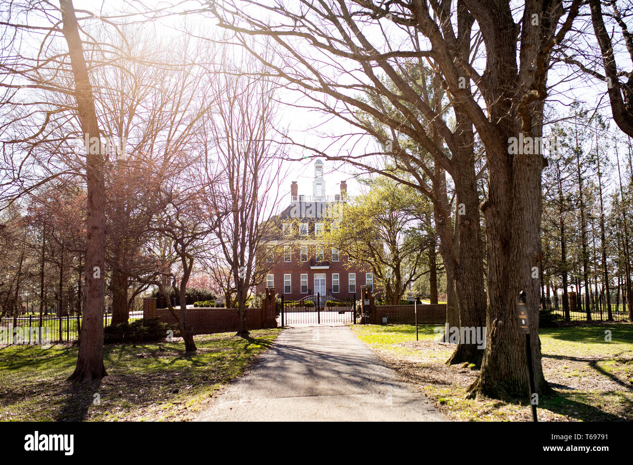 The Cox Mansion at Coxhall Gardens, un parc à Carmel, Indiana, États-Unis. Banque D'Images