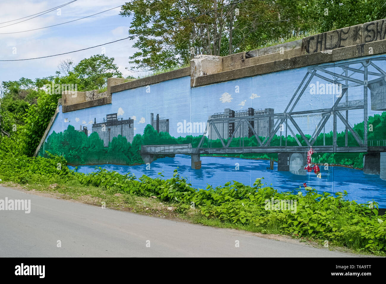 Peinture murale représentant le pont basculant de Buffalo River Banque D'Images