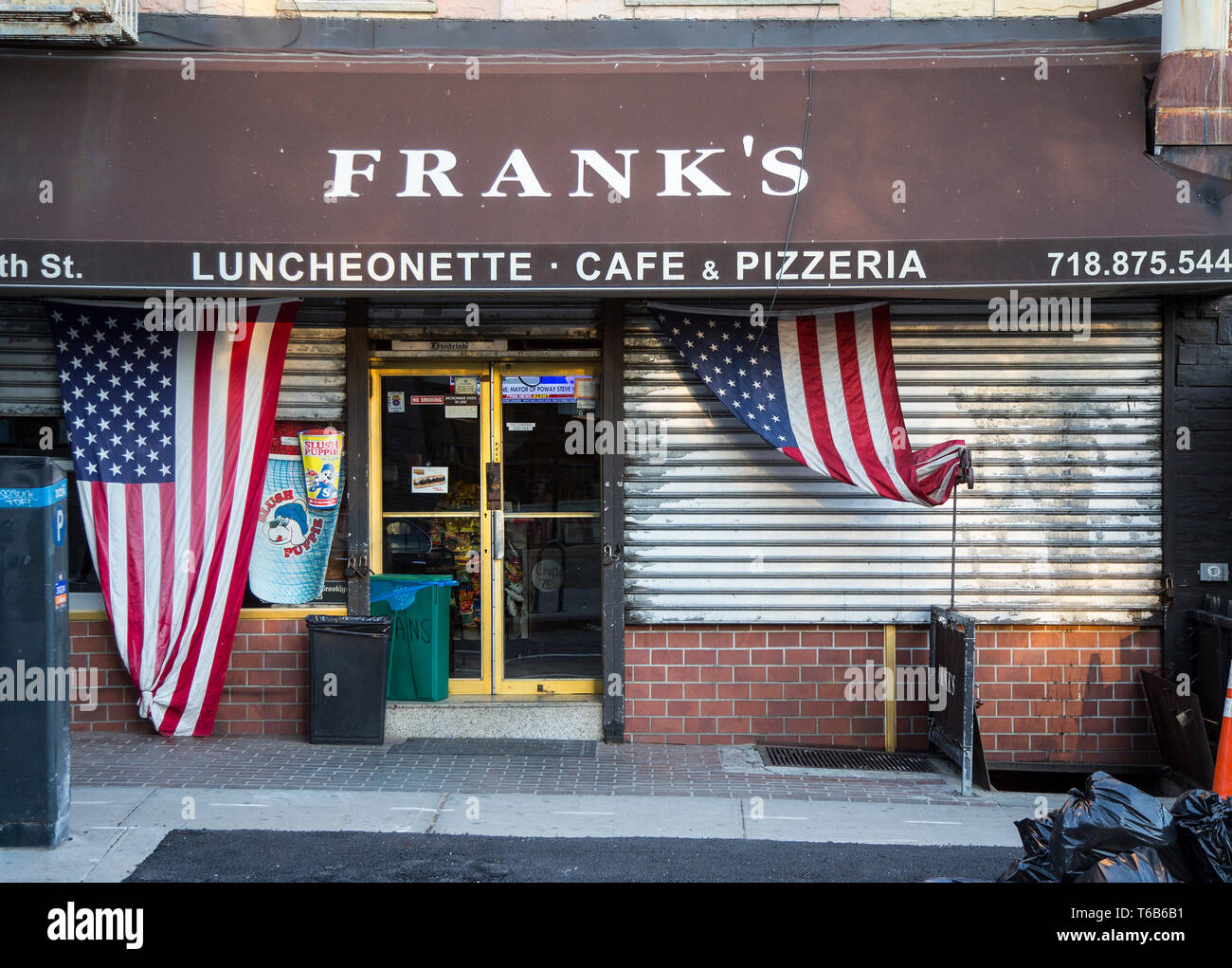 Une pizzeria fermée à Brooklyn, NY Banque D'Images