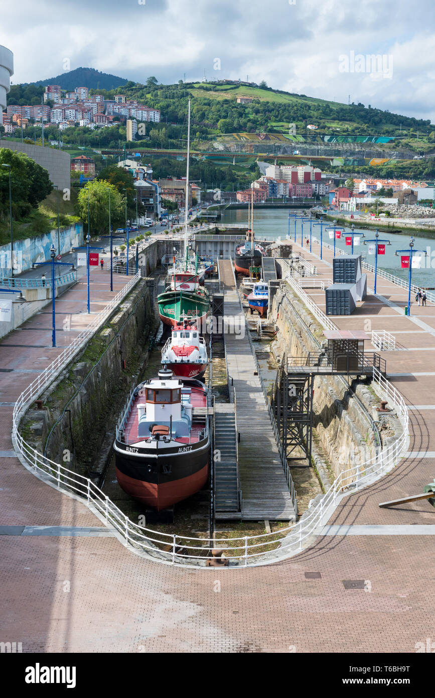 Le musée maritime Museo Marítimo Ría de Bilbao Banque D'Images