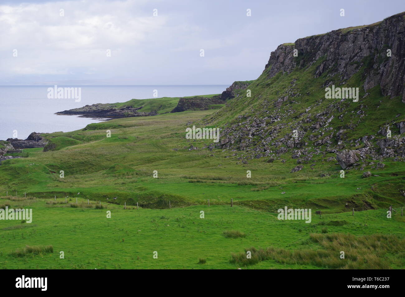 Point de frères (Rubha nam Brathairean), robuste, sauvage littoral préservé. La nature écossaise. Isle of Skye, Scotland, UK. Banque D'Images