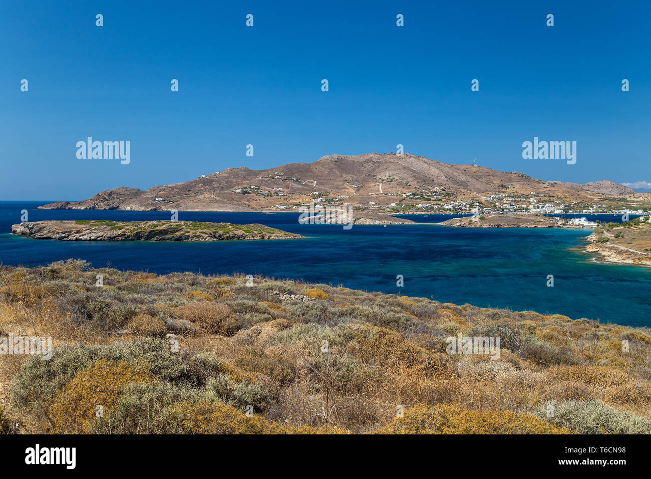 La Côte d'une île grecque Banque D'Images