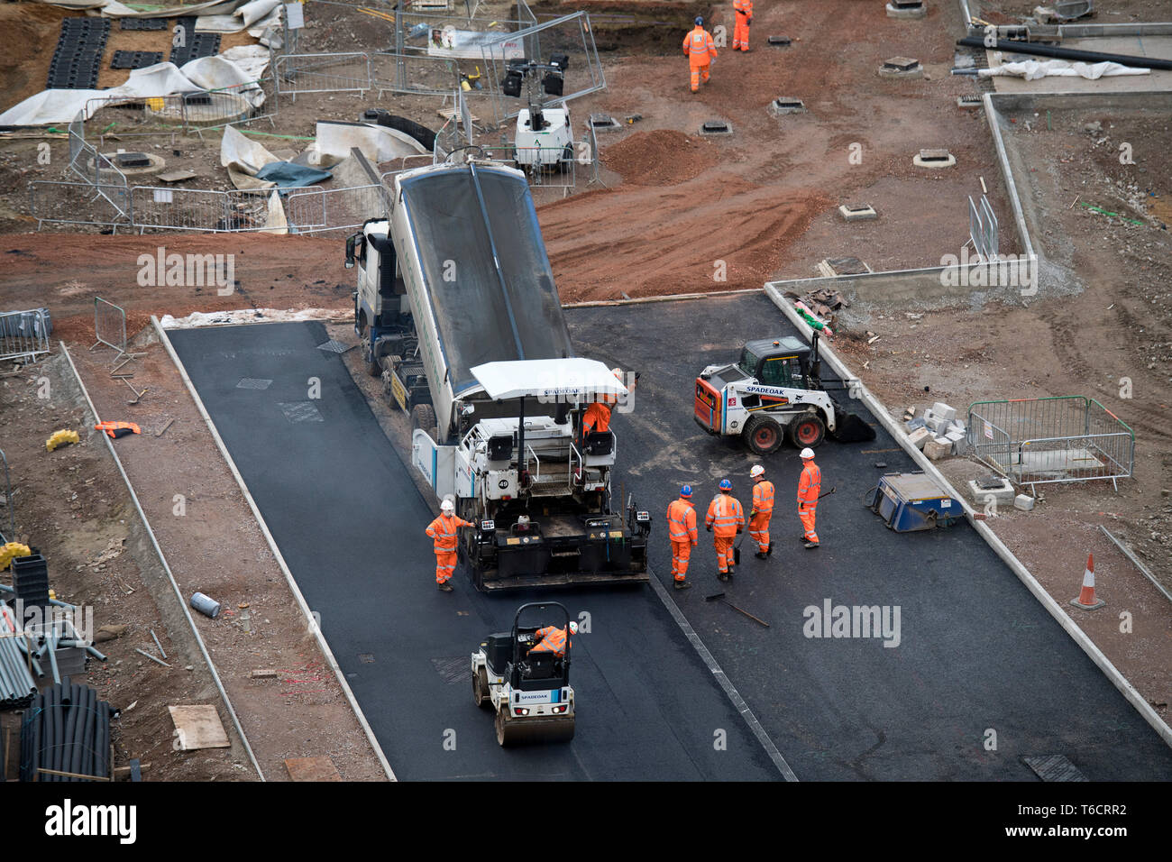 Tarmacing à Royal Mail site où 2 terrains vendus pour £101m pour nous-investisseur Greystar Resources pour construire rental apartment. Le sud de Londres. 13/11/2017 Banque D'Images