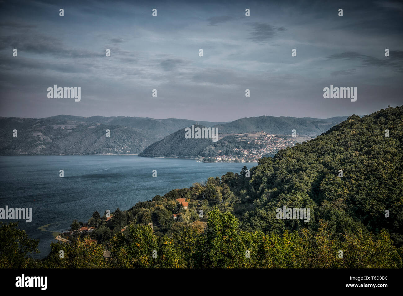 Vue panoramique de Danube et Beograd de Kapetan Misin breg Banque D'Images