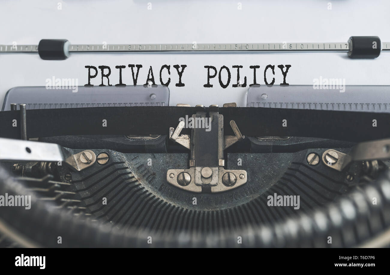 Close-up shot de mots Politique de confidentialité écrit sur old manual typewriter Banque D'Images