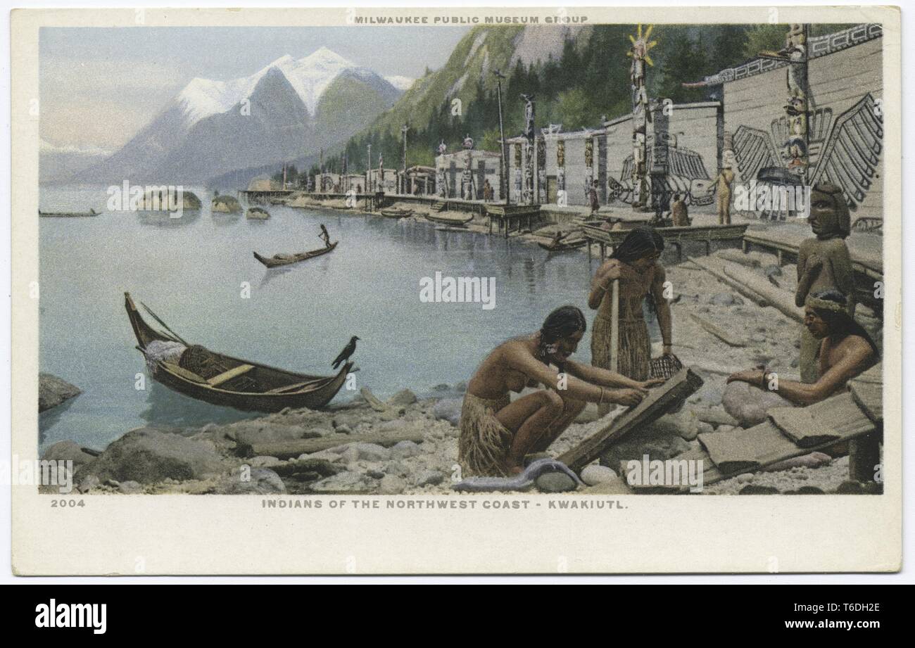 Carte postale des Amérindiens kwakiutl de la côte nord-ouest du Pacifique, 1914. À partir de la Bibliothèque publique de New York. () Banque D'Images