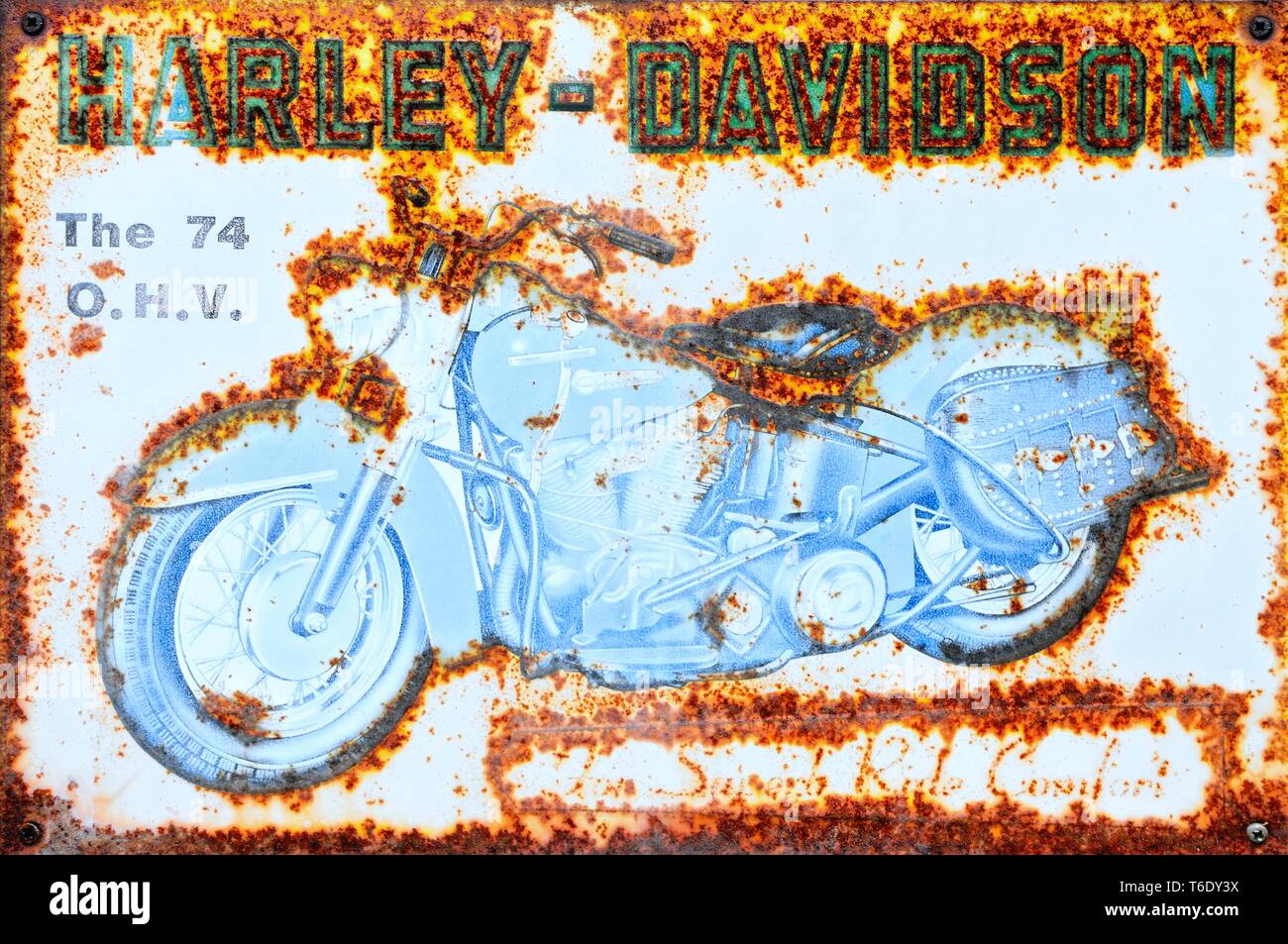 Vintage Tin Sign le 74 O.H.V. Harley Davidson Banque D'Images