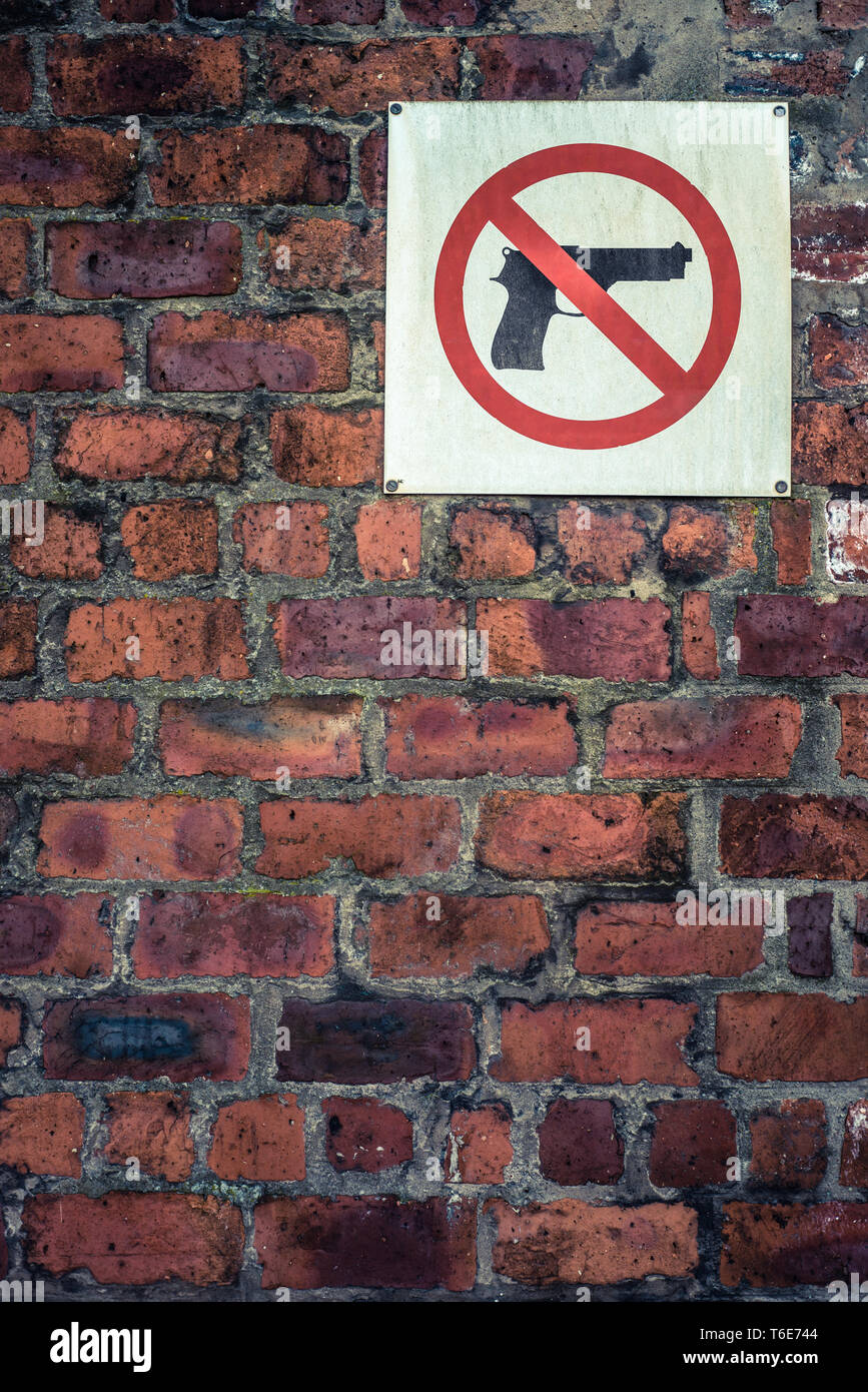 Grungy signe pas d'armes à feu Banque D'Images