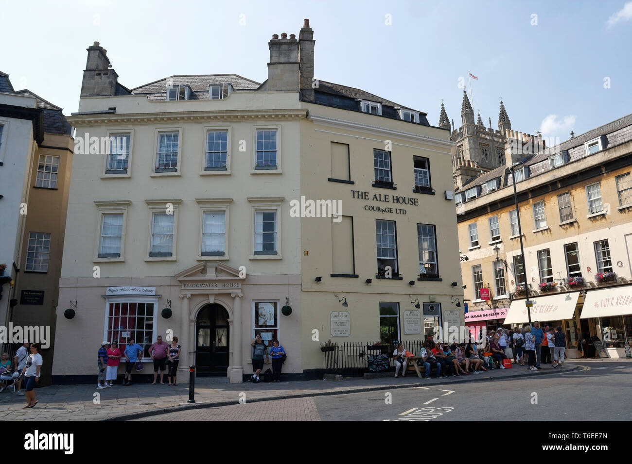 L'Ale House dans le centre de Bath centre-ville Angleterre Banque D'Images L'Ale House dans le centre de Bath centre-ville Angleterre Banque D'Images