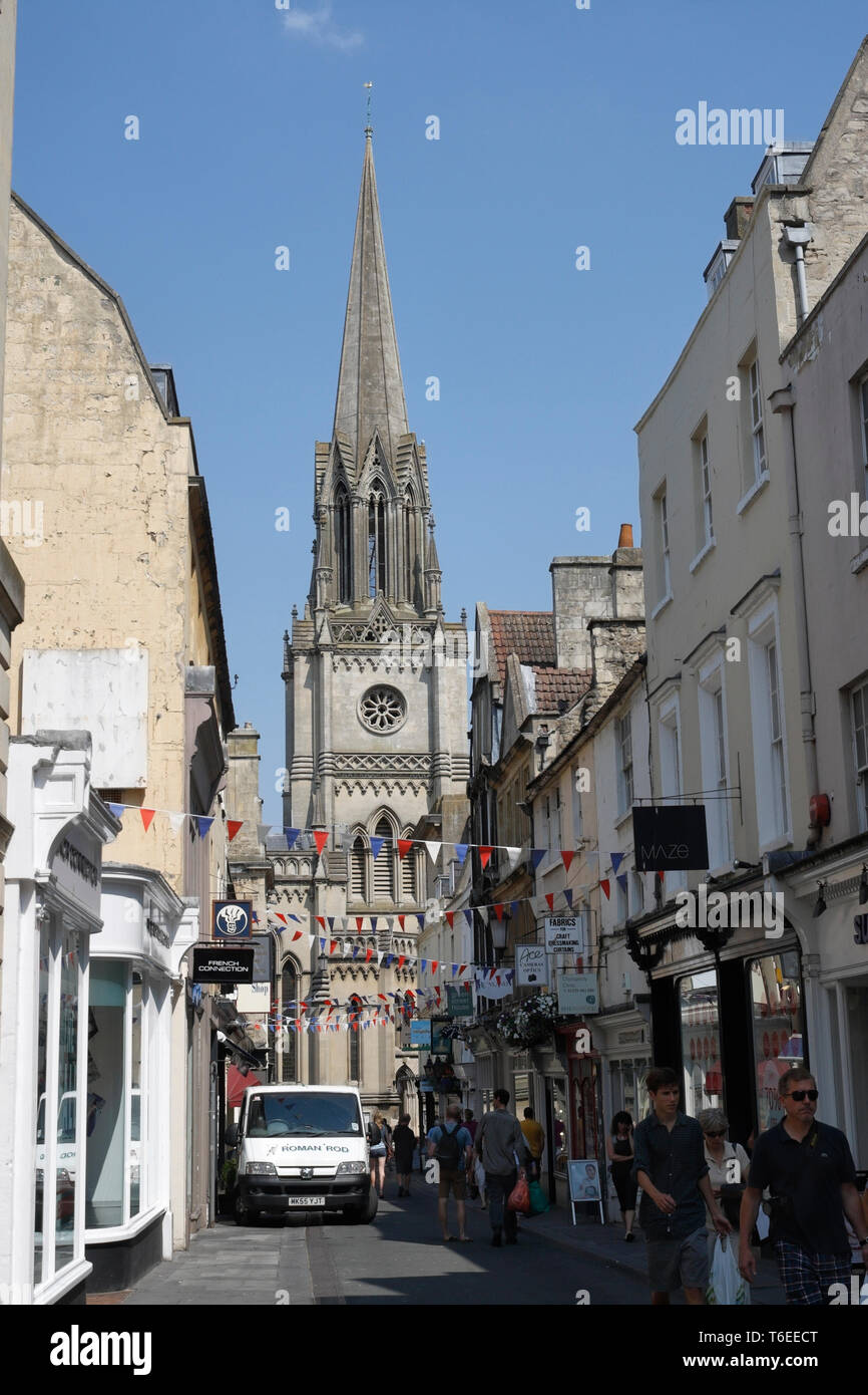 Green St, église St Michaels dans le centre-ville de Bath Angleterre Royaume-Uni Banque D'Images Green St, église St Michaels dans le centre-ville de Bath Angleterre Royaume-Uni Banque D'Images