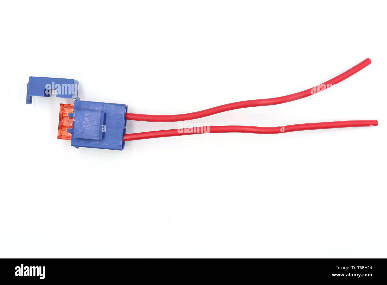Le fusible du vérin avec fusible automatique rouge pour la réparation voiture, boîte à fusibles, isolé sur fond blanc l'image haute résolution galerie. Banque D'Images