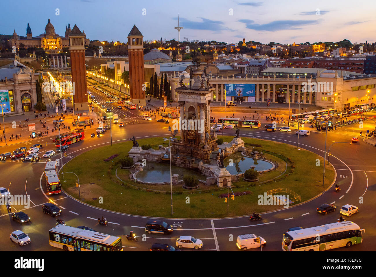 Barcelone - MAR 20 : Vue aérienne de la Plaça d'Espanya, également connu sous le nom de Plaza de Espana, l'un des quartiers les plus importantes places, le 20 mars 2019 en Banque D'Images