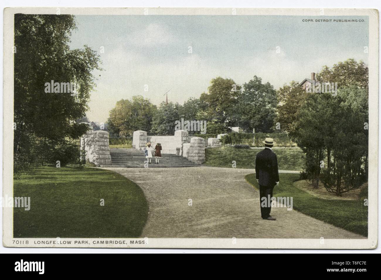 Detroit Publishing Company vintage postcard reproduction du parc de Longfellow, à Cambridge, Massachusetts, 1914. À partir de la Bibliothèque publique de New York. () Banque D'Images