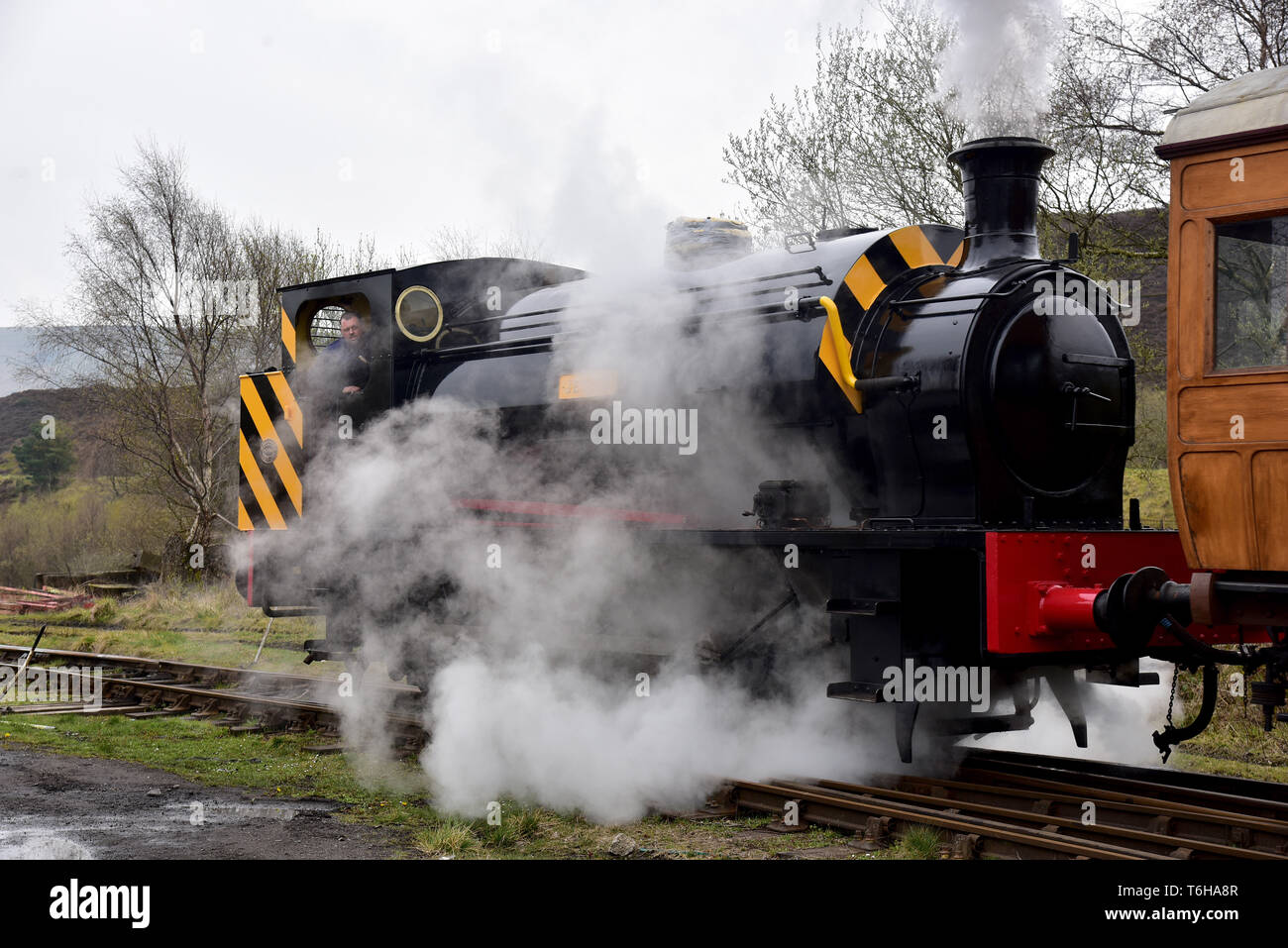 Pontypool et Blaenavon Railway. Un 0-6-0 saddle tank moteur à vapeur, construit par la société moteur Hunslet à Leeds en 1937, ex-Orient Moors le moteur n° 18. Banque D'Images