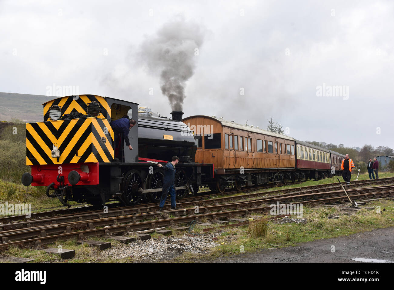 Pontypool et Blaenavon Railway. Un 0-6-0 saddle tank moteur à vapeur, construit par la société moteur Hunslet à Leeds en 1937, ex-Orient Moors le moteur n° 18. Banque D'Images