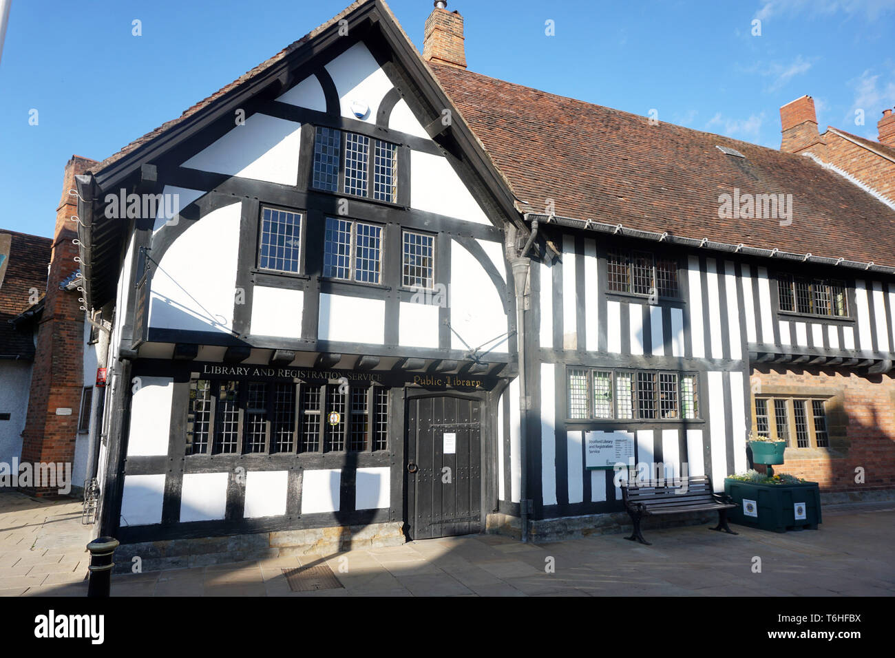 Henley Street Public Library à Stratford upon Avon, Royaume-Uni, le 29 avril, 2019 Banque D'Images