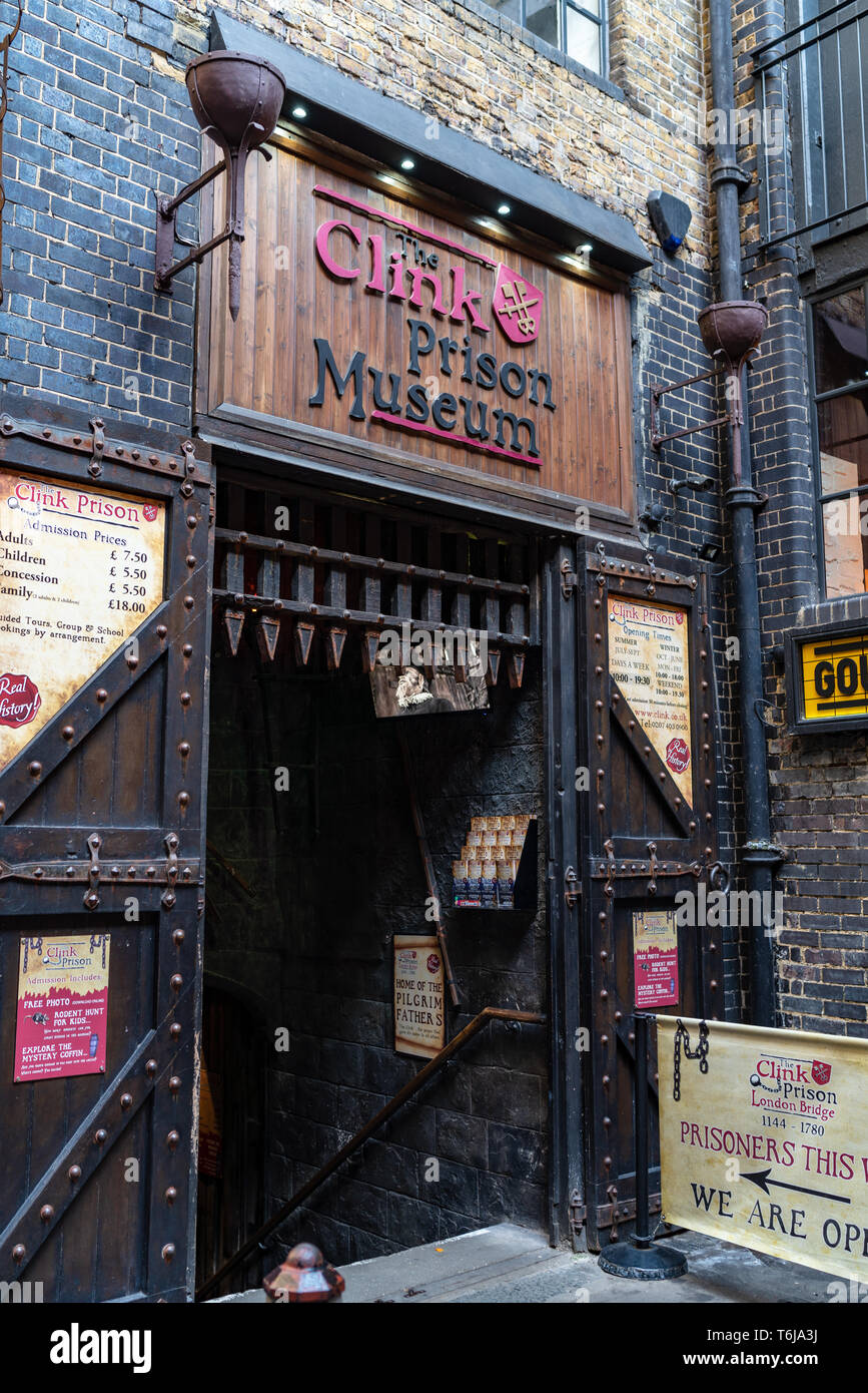 Londres, UK - 1 avril 2019 : Prison Clink, entrée du Musée Museum de Londres Banque D'Images