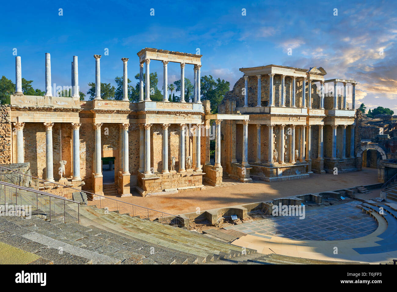Théâtre romain de la colonie romaine d'Emerita Augusta (Mérida) consacré par le consul Marcus Vipsanius Agrippa et construit en 15BC, Merida Espagne Banque D'Images