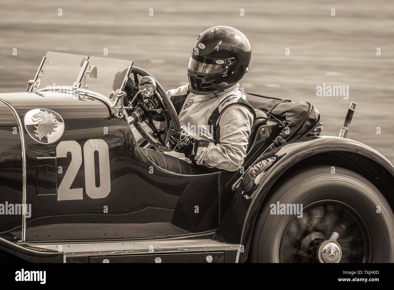 1930 Mercedes-Benz SSK 710 avec chauffeur pendant la Dressel Dieter John Duff course pour le trophée à la 77e réunion des membres GRRC Goodwood, Sussex, UK. Banque D'Images