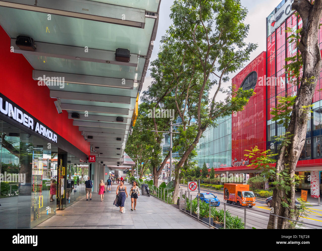 Magasins sur Orchard Road, la ville de Singapour, Singapour Banque D'Images