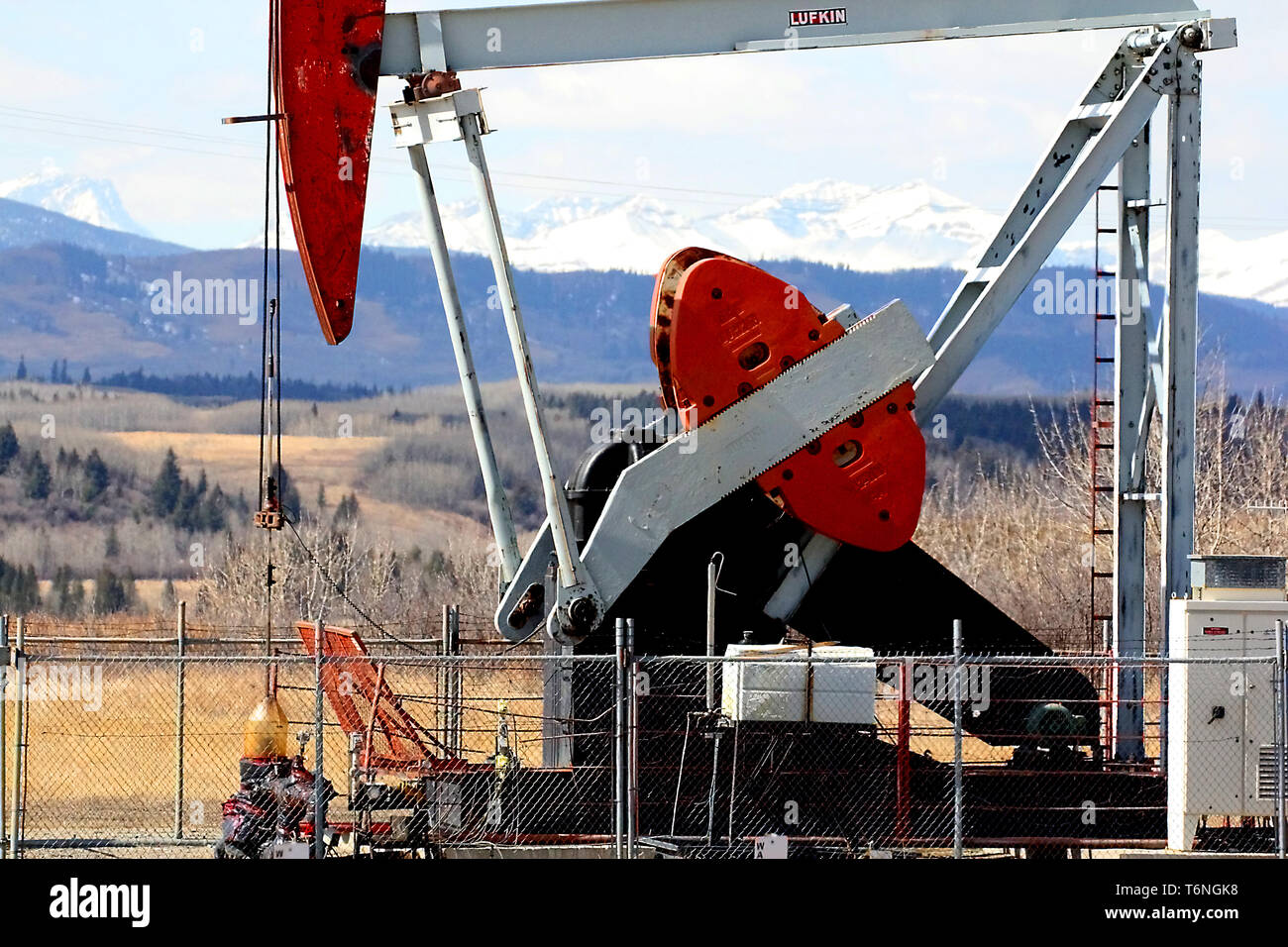 La province de l'Alberta continue d'approvisionner le Canada et le monde entier avec l'huile plus propre dans le monde. Banque D'Images