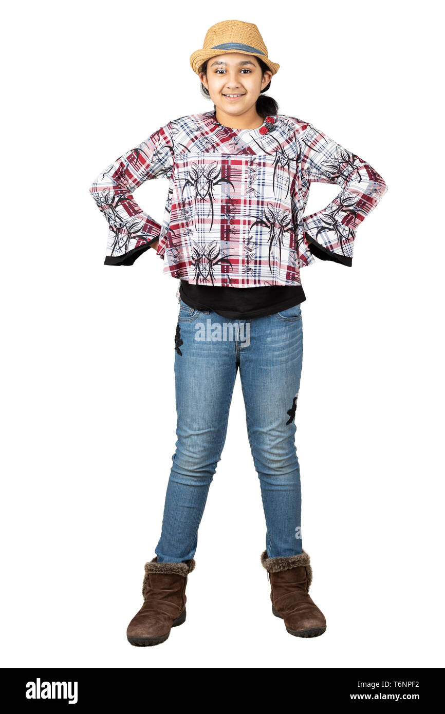 Portrait d'une petite Fille habillée en Cowgirl, isolé, blanc Banque D'Images