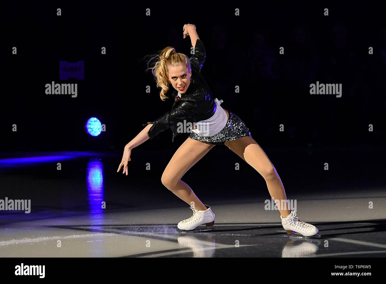 Laval (Québec). 01 mai, 2019. Kaitlyn Weaver patins pendant les Étoiles sur Glace spectacle à Place Bell à Laval, au Québec. David Kirouac/CSM/Alamy Live News Banque D'Images