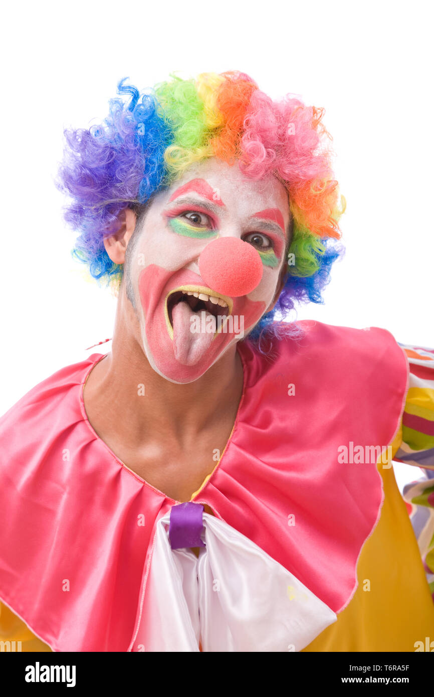 Funny clown faisant un visage sur fond blanc Banque D'Images