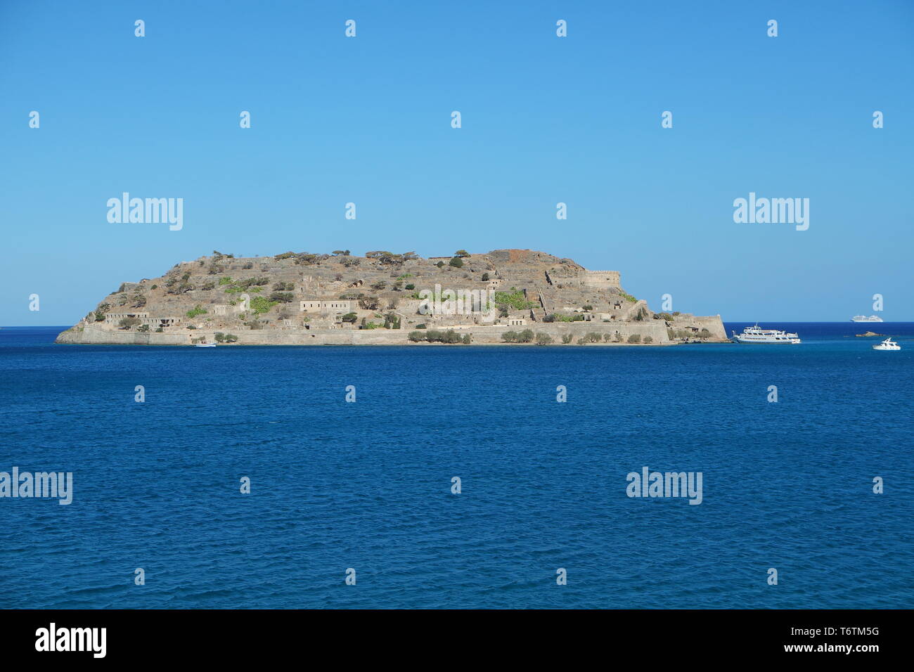 L'île de Spinalonga dans la baie de Mirabello, Crete Banque D'Images